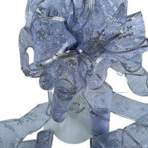 🌸4/$50🌸 Like New Whimsical Silver Ribbon Gilttered Christmas Tree Topper